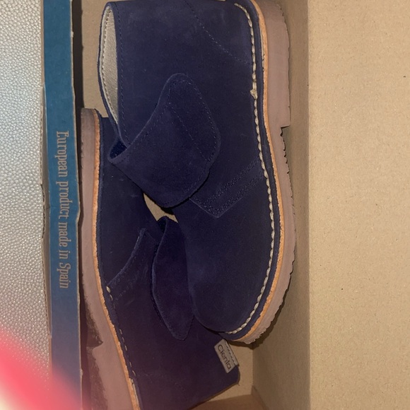 NIB Cienta boys navy suede boots with Velcro strap size 30 - Picture 2 of 5